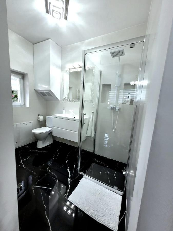 Apartament Glamour グニェズノ エクステリア 写真